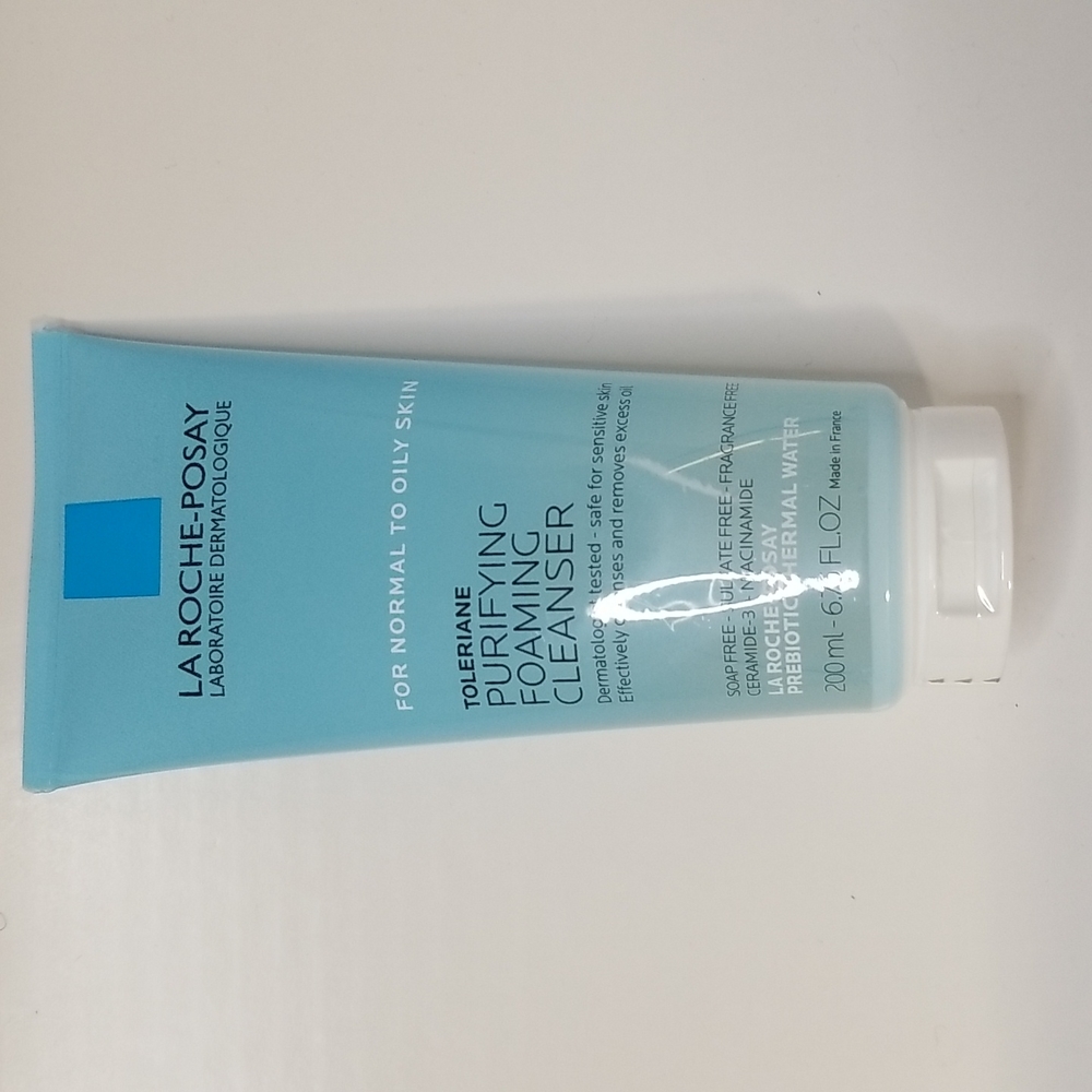 LA Roche-Posay Toleriane Purifying Foaming Cleanser